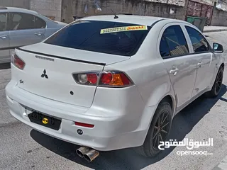  5 ميتسوبيشي لانسر موديل 2012