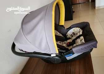  1 car seat Graco