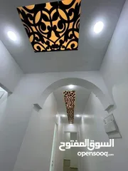  4 شقه فارغه للايجار في منطقه الرابيه  100 متر