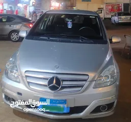  5 مرسيدس b160، اتوماتك1500cc  سقف وشنطه فبريكه رخصه سنتين مرور الشرطه لا تحتاج اي مصاريف 2010