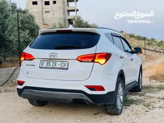  6 جب هيونداي سنتافي 2017 الحبه الميزه سياره عائليه 7 مقاعد فحصو نخب مش  ناقصو الا الصلاه ع النبي