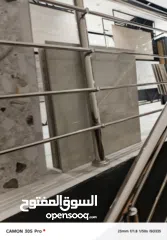  4 شروات بلاط مشكل داخل معرض للبيع بسعر مغري جدا وشاور حمام زجاج مع ارضيه جديد للبيع