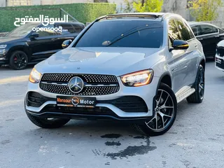  2 Mercedes Benz glc 350