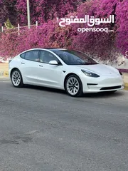  3 Tesla model 3 2022/  تيسلا موديل 3 ممشى قليل جدا فحص كامل