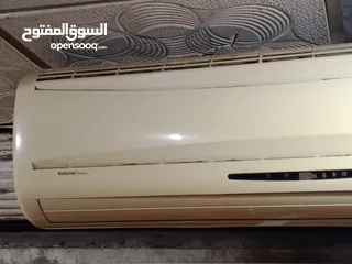  8 ماكنة مشروبات ساخنه قهوة ونسكافيه وهوت شوكليت وكابتشينو بحالة ممتازة  مكيف طن ونص عادي ومظلية 4*3