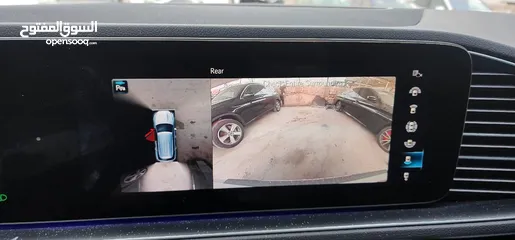  30 مرسيدس GLE 350- 4 MATIC موديل 2020  دفع رباعي  عاليه الإضافات  غير مجمركه لون ابيض والداخل اسود