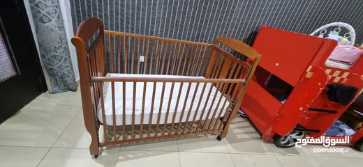  2 Baby crib with mattress (junior's brand)
