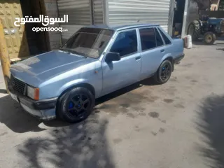  2 اوبل كورسا موديل 1989للبيع