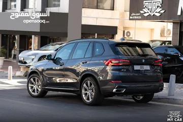  4 2022 BMW X5 xDrive40i