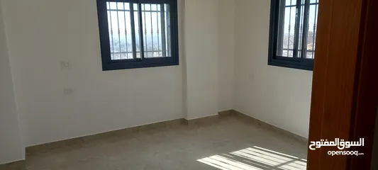  4 شقه للايجار