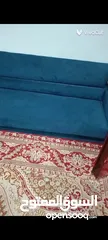  2 للبيع كنبات ارضيه وكراسي
