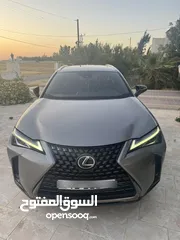  11 لكزس يو اكس - اف سبورت باكج 2019 - 4 جيد فحص كامل