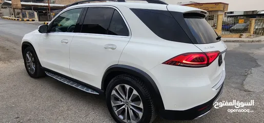  2 مرسيدس GLE 350- 4 MATIC موديل 2020  دفع رباعي  عاليه الإضافات  غير مجمركه لون ابيض والداخل اسود