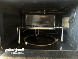  8 مايكرويف سامسونغ لون اسود