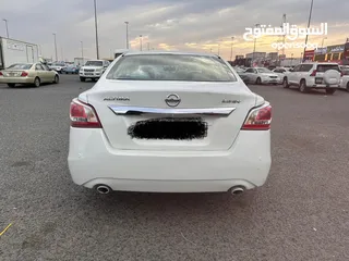  2 Nissan Altima 2013 four cylinder 2.5 SV (Please message whatsapp to negotiate)