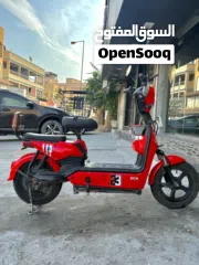  2 اسكوتر للبيع بحاله ممتاز جدا جدا