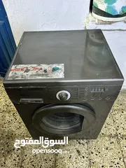  8 غسالة LG مستعمله سنتين للبيع 10 كيلو