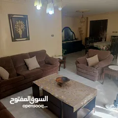  13 شقة مفروشة للايجار في شارع المدينه 3 نوم 400