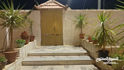  24 منزل مستقل للبيع
