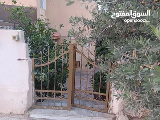  6 شقة بجبل طارق قرب دوار البقيع بسعر مغري