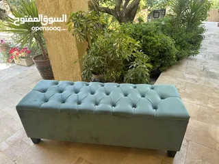  29 كنب ومقاعد بنش وسجاد جلد طبيعي