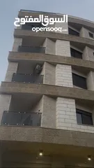  3 شقة مميزة بجانب السرية