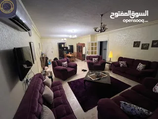  8 شقة استثمارية مفروشة للبيع في الدوار السابع قرب كوزمو طابق ثاني 121م بسعر مغري