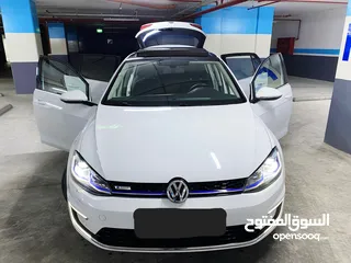  10 Volkswagen e-golf electric 2020