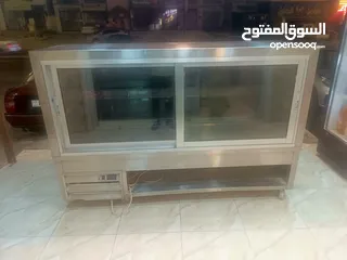 1 ثلاجة عرض وكاله