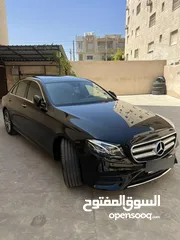  15 Mercedes-Benz E200(2017)