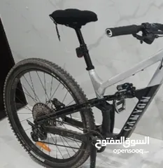  2 سيكل جبلي مع ملحقاته trail bike دراجة أصلية عملية مع اكسسوارات canyon mountain