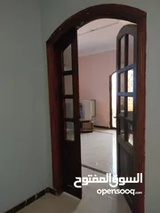  8 مكتب للإيجار الشيخ زايد شارع رئيسي مدخل خاص - بدون وسطاء