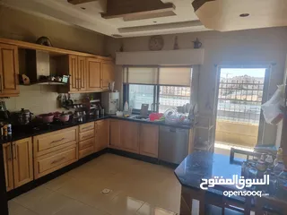  21 للبيع شقه في المدينه الرياضيه