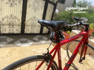  2 بسكليت سباق نخب شبه جديد للبيع