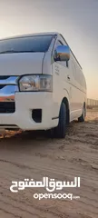  4 toyota hiace hiroof  luxury seating available