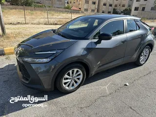  3 تويوتا CH-R هايبرد موديل 2024 الشكل الجديد كلياً مميزه للبيع