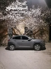  3 للبيع هونداي كونا 2019 فل مع فتحة