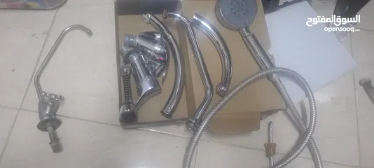  4 حنفيات متنوعه