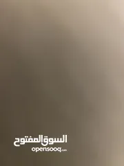  1 ايفون للبيع 11