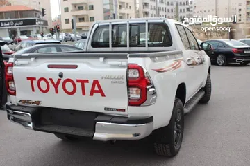  21 بك اب تويوتا لون لؤلؤي Toyota Hilux 2023