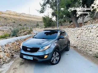  2 كيا سبورتاج فل الفل مع فتحة بسعر حرق 2015 رخصة