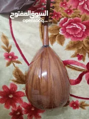  2 عود زرياب 1 تركي للبيع