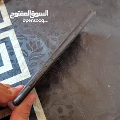  4 هاتفين شغالين بشكل ممتاز للبيع بسعر 30