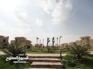  6 فيلا للبيع في اعمار الشيخ زايد كايرو جيت Villa for Sale in Emaar Sheikh Zayed Cairo Gate