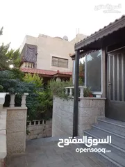  4 بيت مستقل  للبيع في ابو نصير بسعر مغري جدا وقابل للتفاوض للجادين