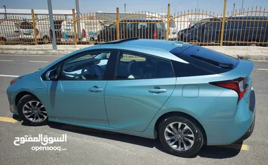  5 تويوتا بريوس 2022 ليمتد أعلى صنف فحص كامل TOYOTA PRIUS LIMITED FULLY LOODED