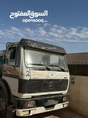  3 تنك ماء مرسيدس موديل 1983 لون ابيض