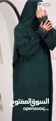  2 فساتين وعبايات