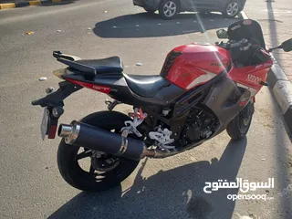  4 هايسونج جي تي 650R للبيع السالمية