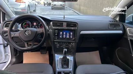  10 سيارة E-Golf للبيع بسعر ممتاز  كاش فقط